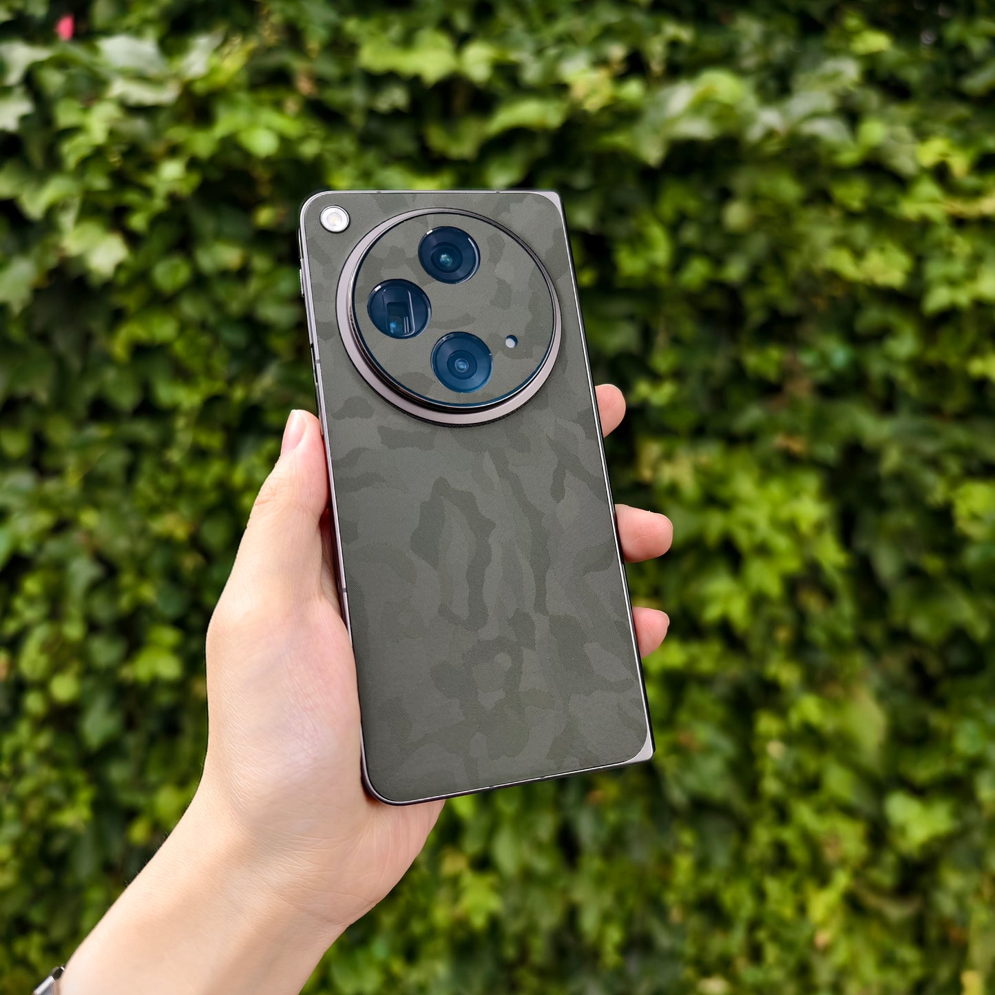 Find N3 - Green Camouflage 軍綠迷彩
