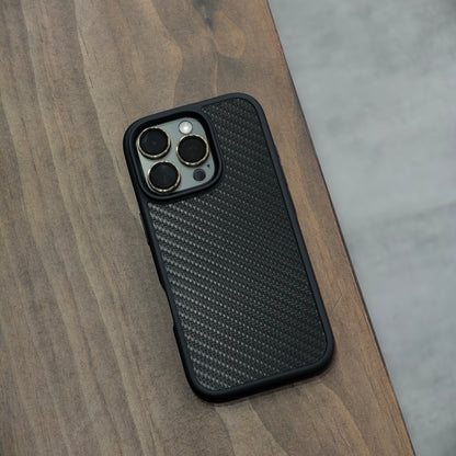 Defender Case - Carbon Fiber 鍛黑碳纖