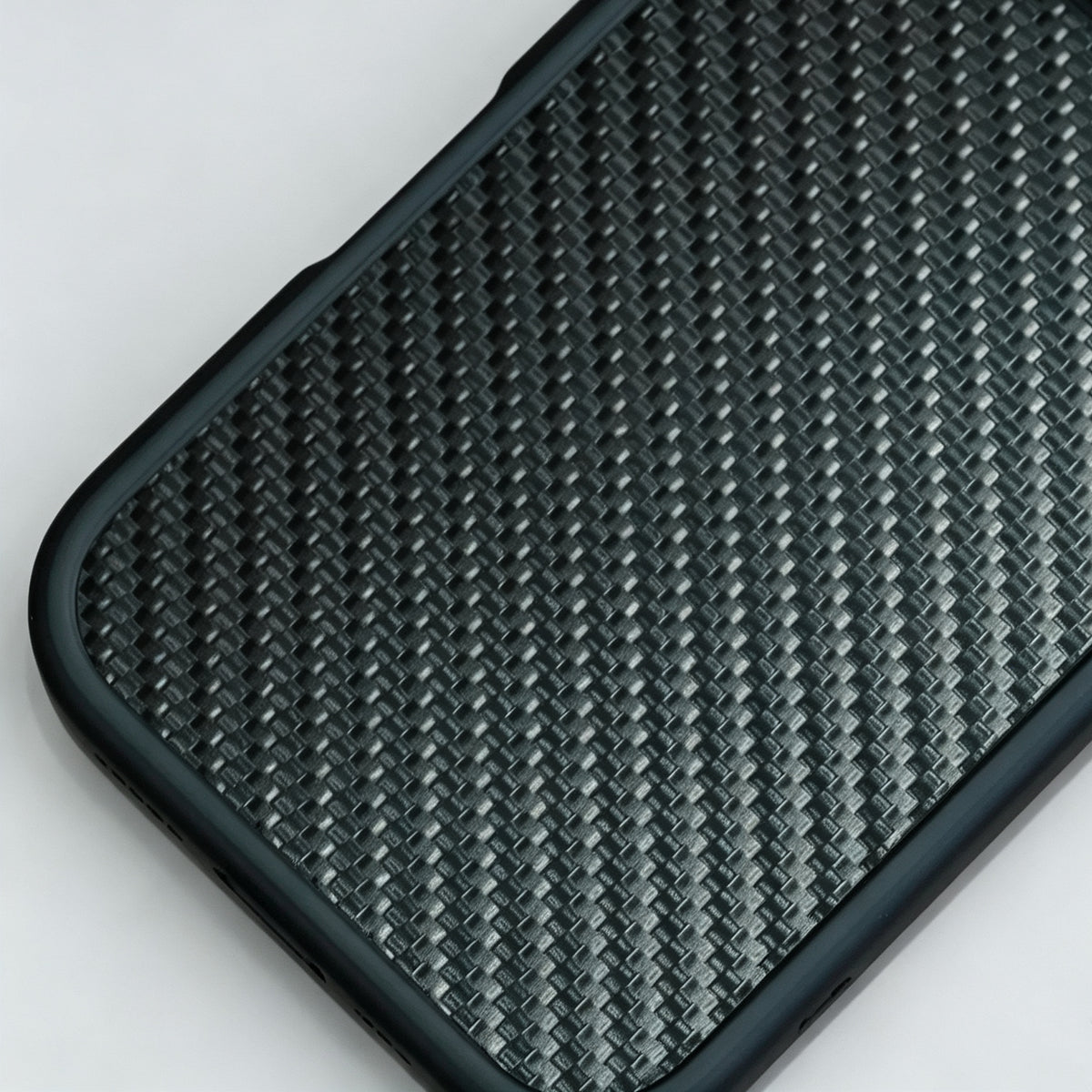 Defender Case - Carbon Fiber 鍛黑碳纖