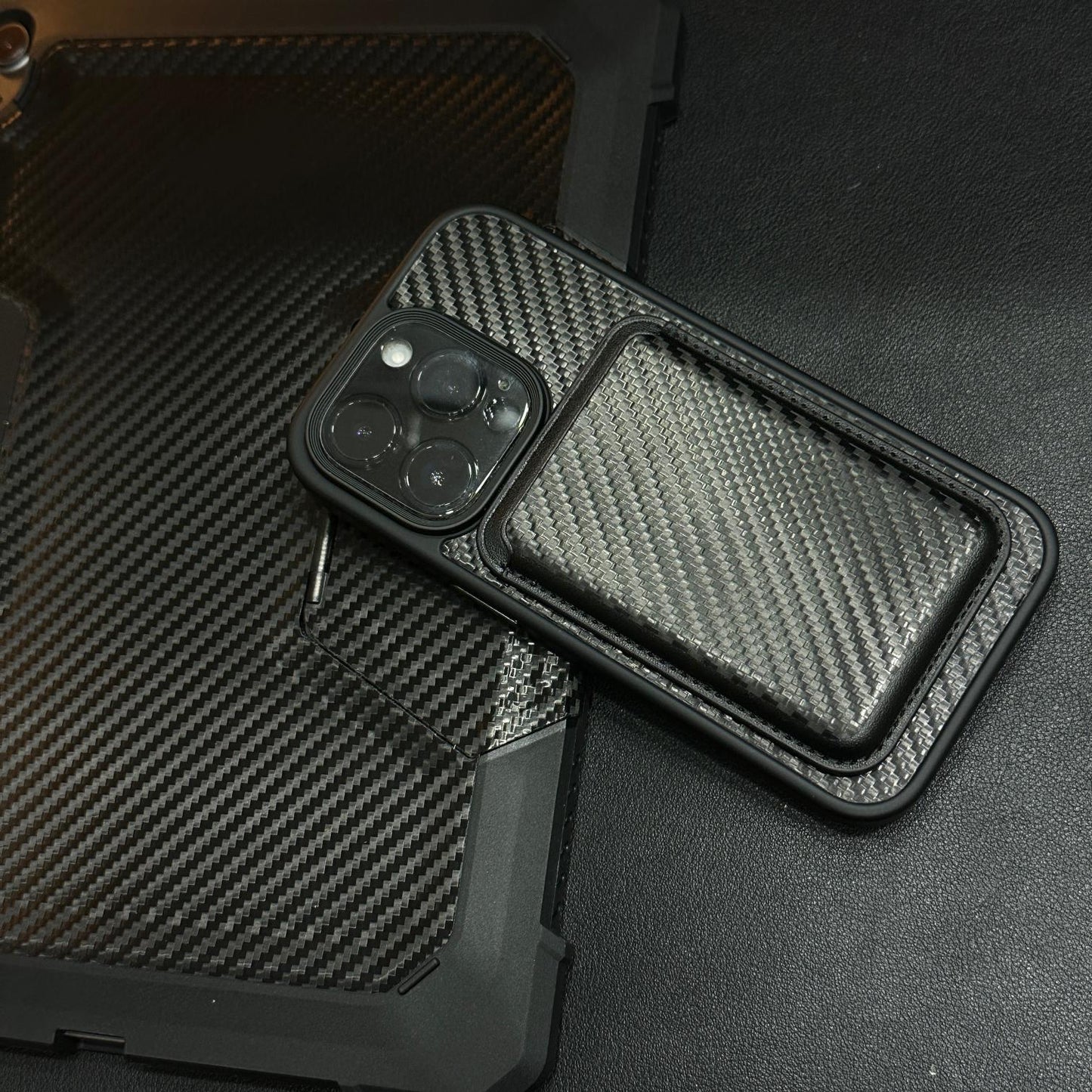 Carbon Fiber 鍛黑碳纖